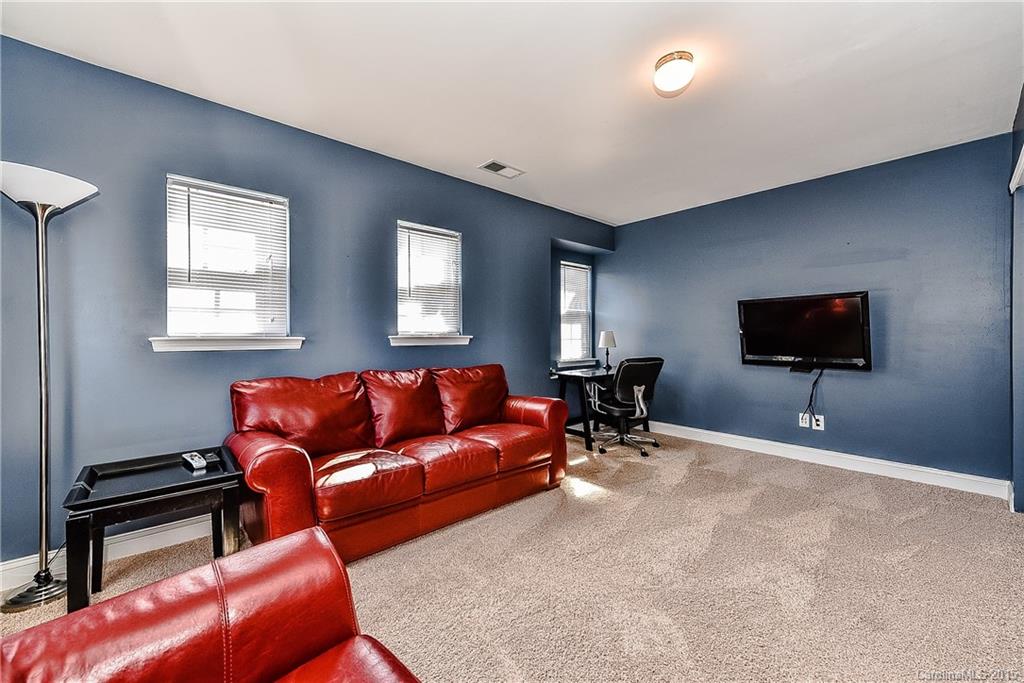 English Trails - Residential