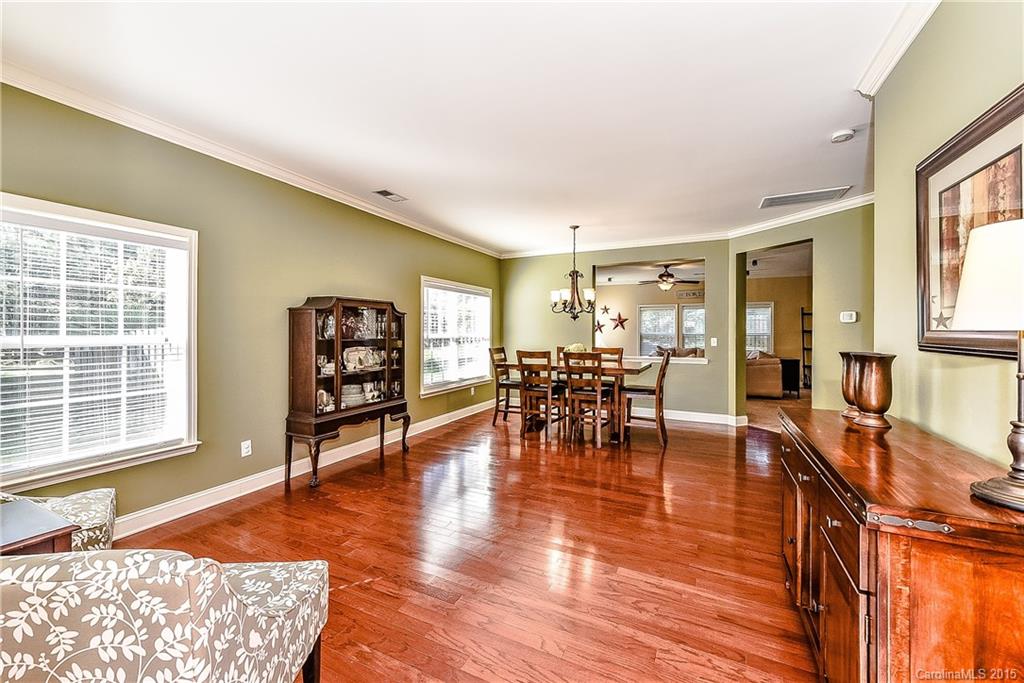 English Trails - Residential