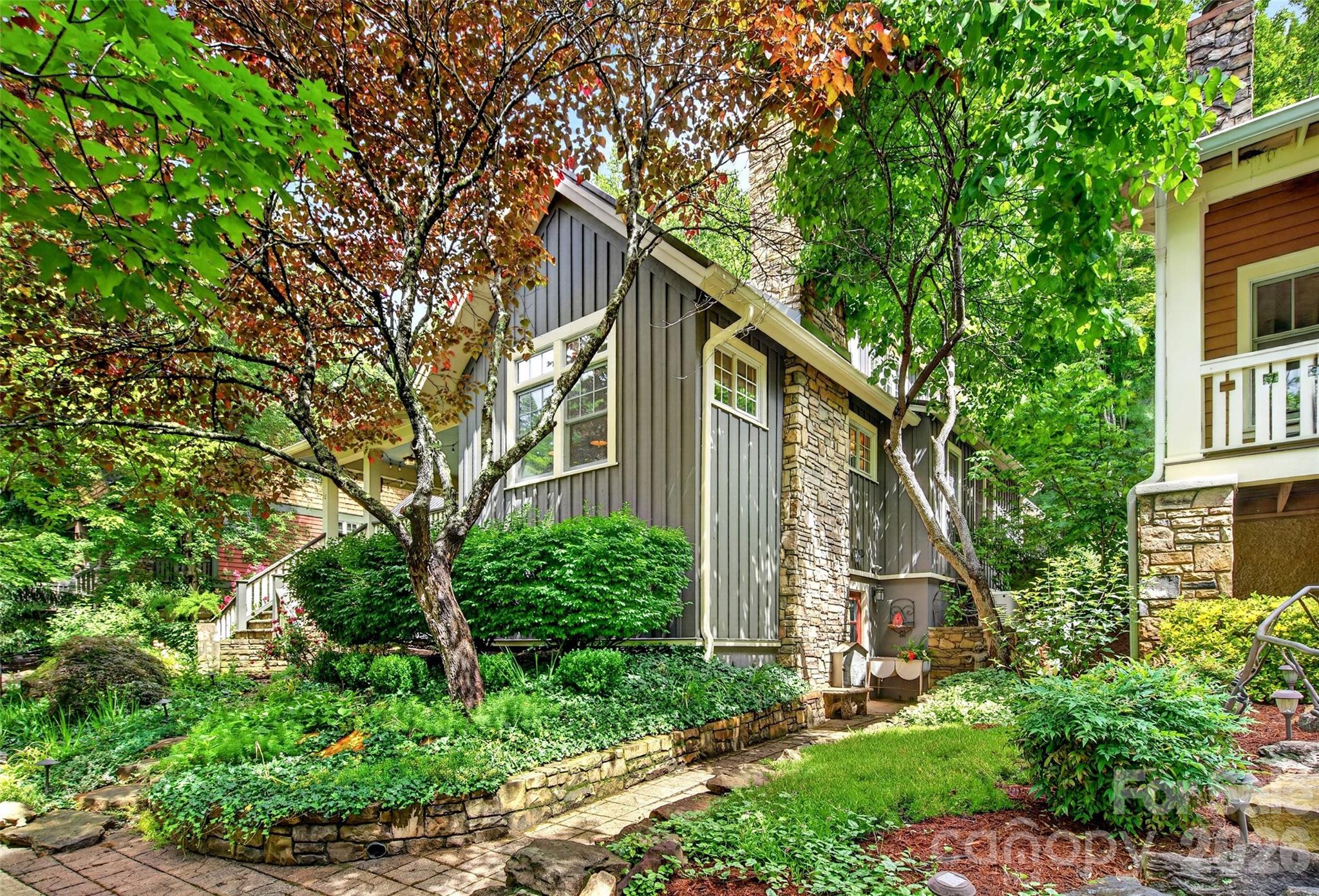 52 Cheshire Drive