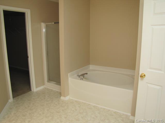 Cabarrus Crossing - Residential Lease