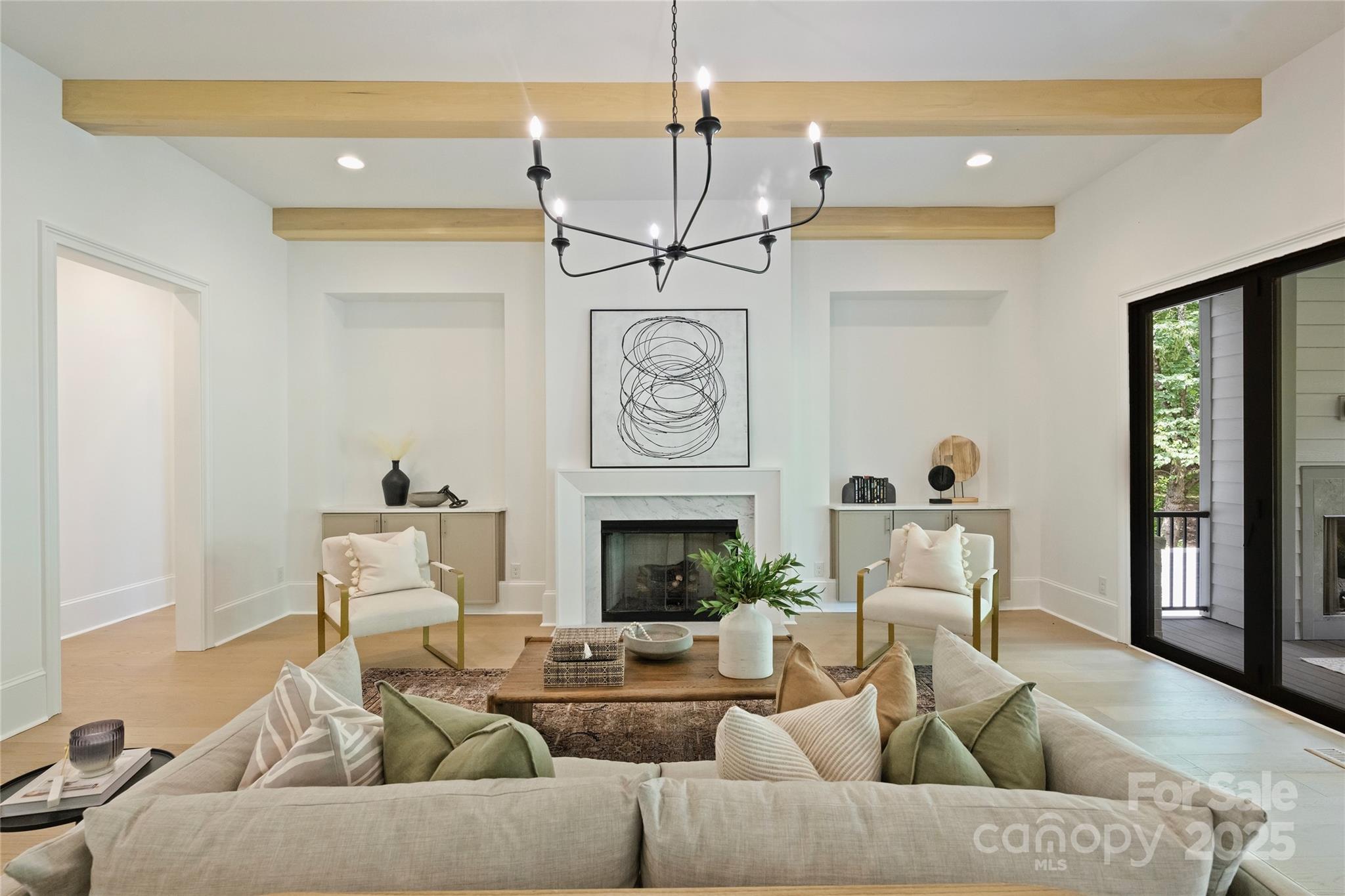 Chateau Sardis - Residential