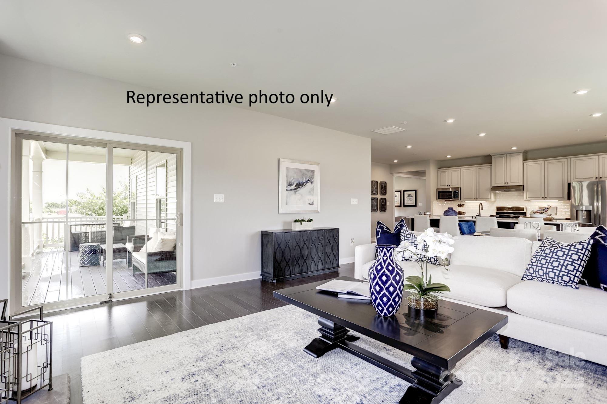 2024 Bramble Hedge Road 3241