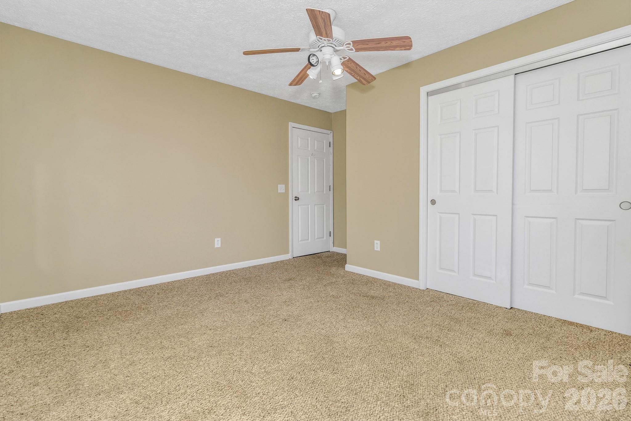 Lone Laurel - Residential