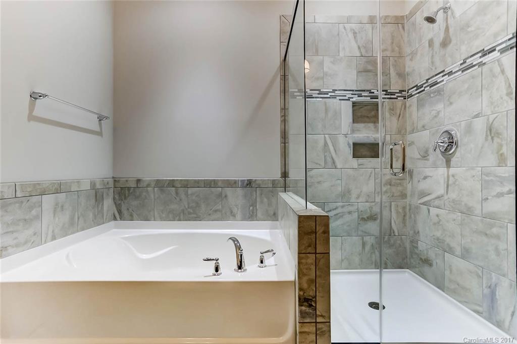 Covington at Lake Norman - Residential