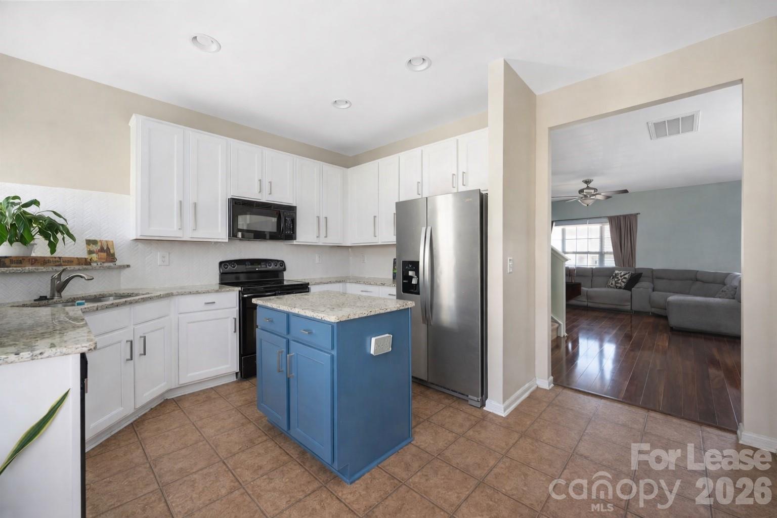 Carolina Crossing - Residential Lease