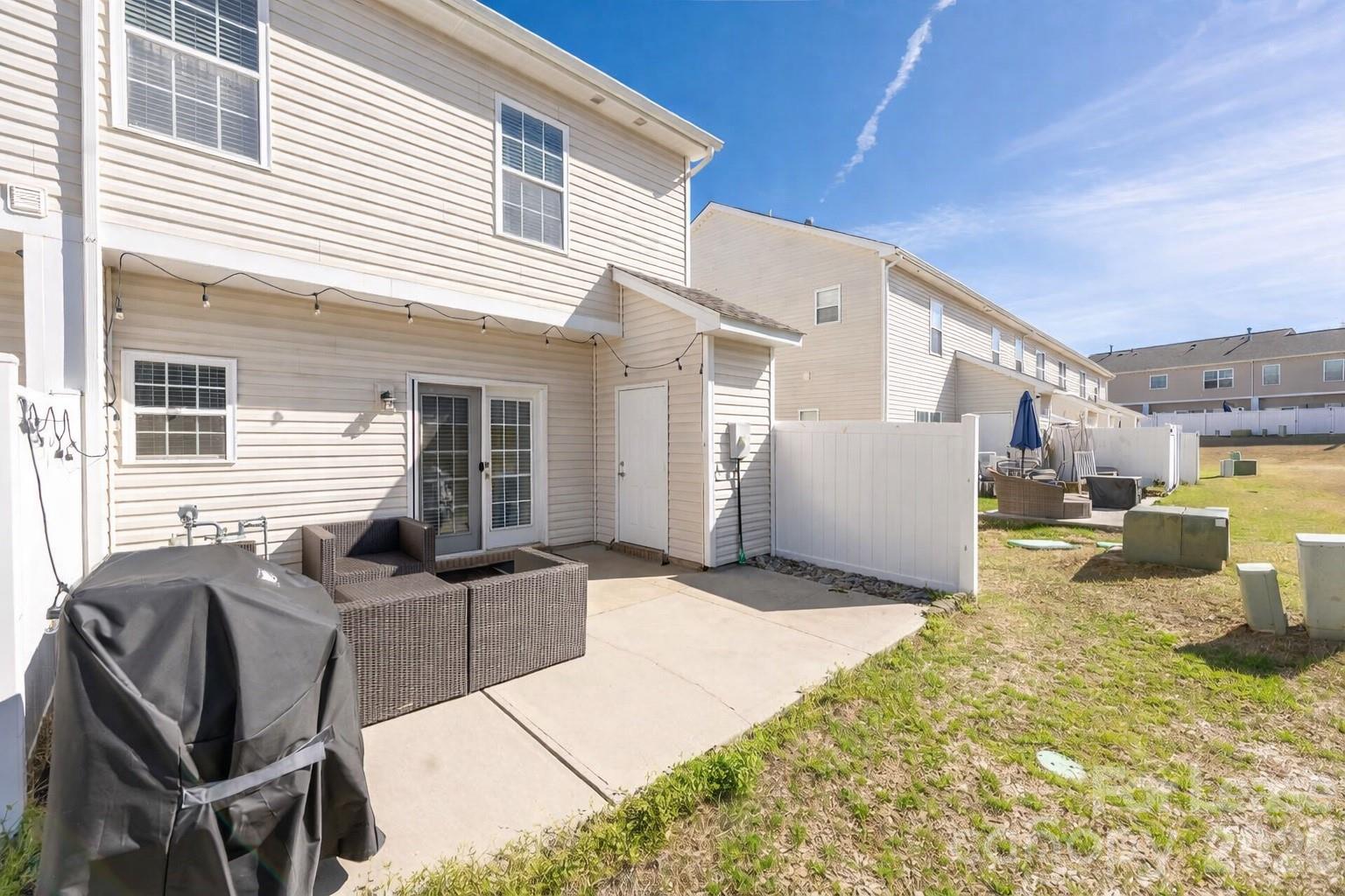 Carolina Crossing - Residential Lease