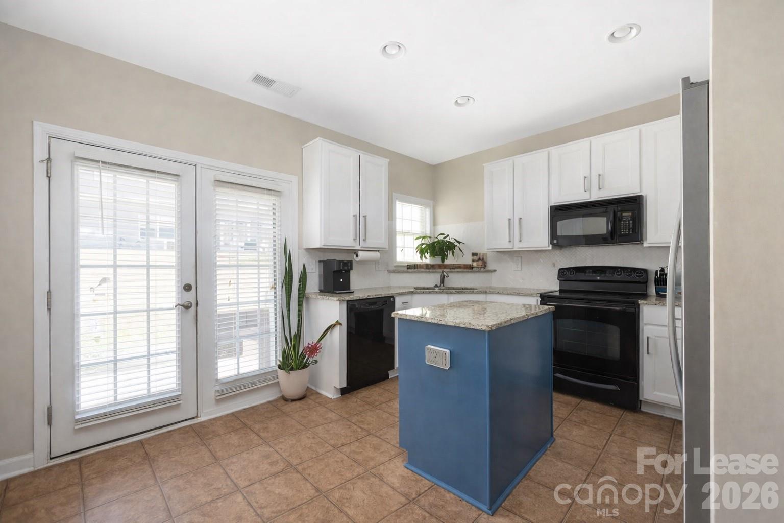 Carolina Crossing - Residential Lease