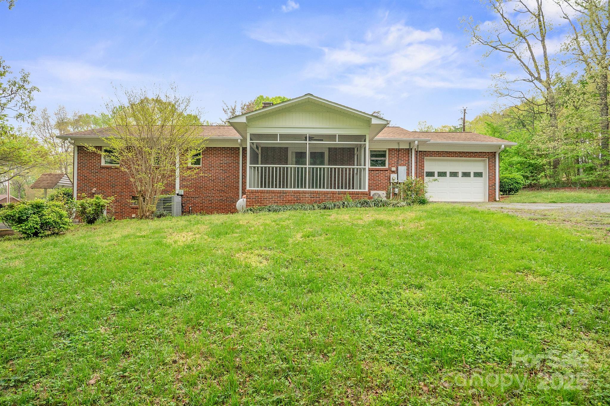 2582 Ivey Church Road