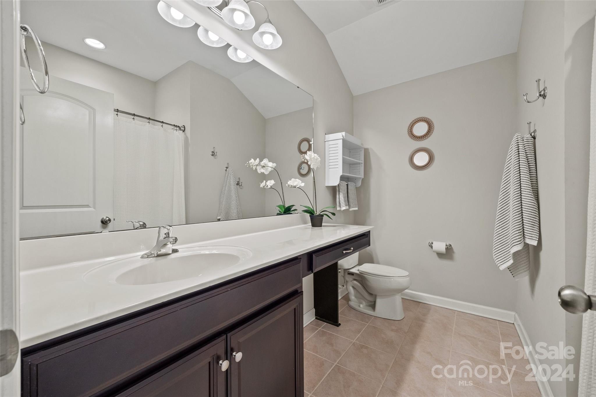 Kings Grove - Residential