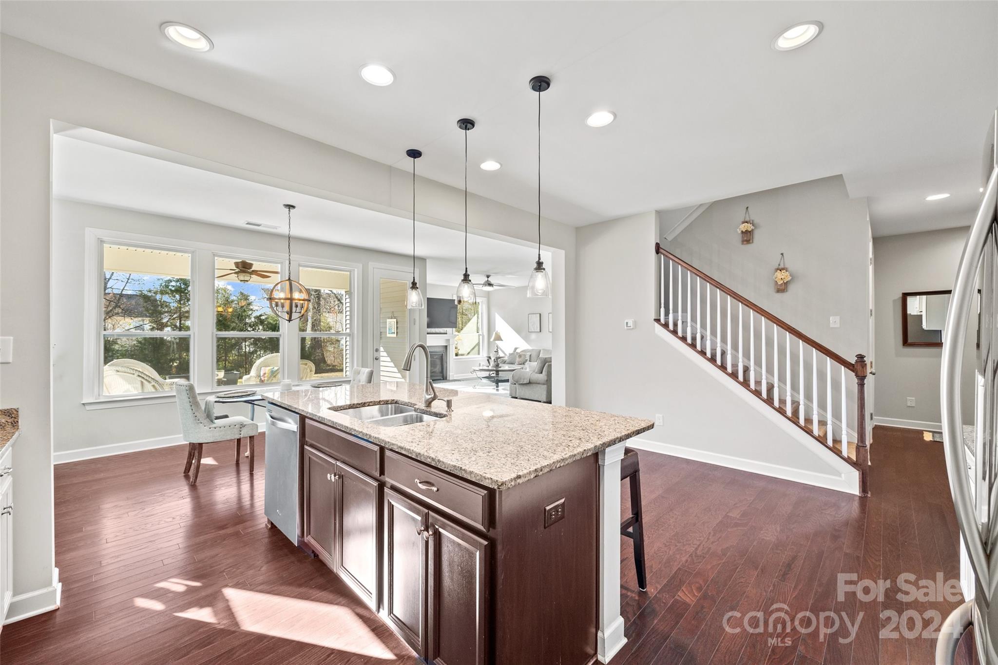 Kings Grove - Residential