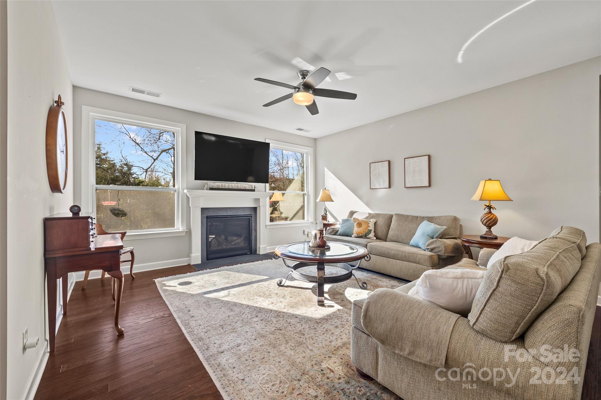 Kings Grove - Residential