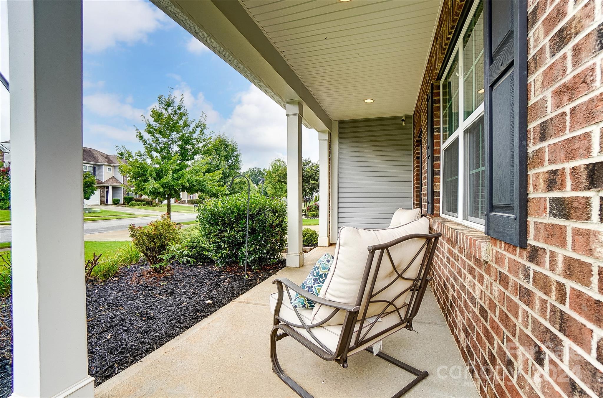 Fullerton Place - Residential