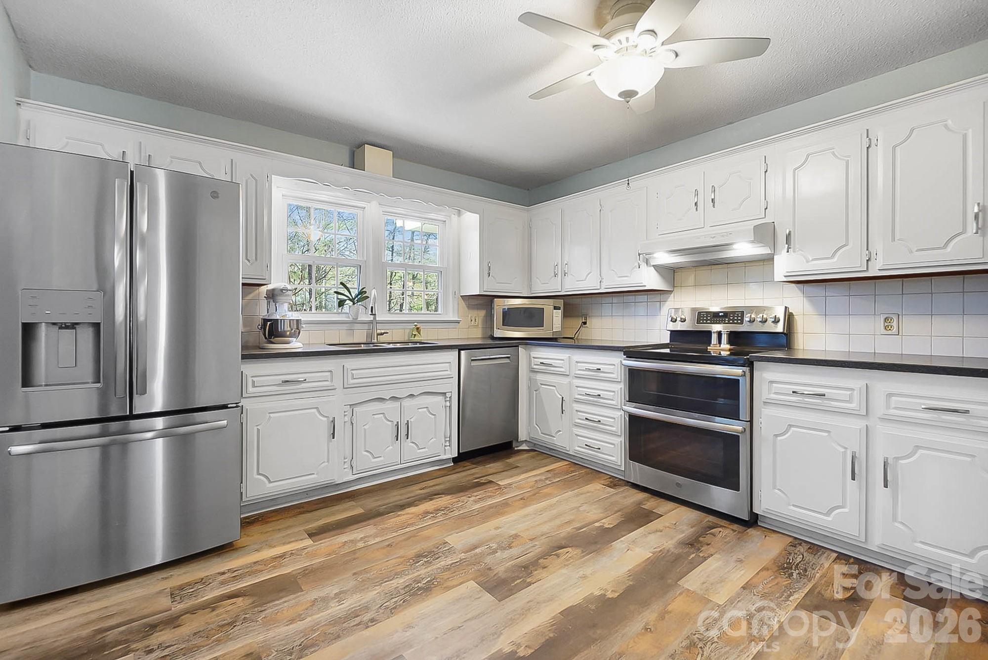 Carowood - Residential