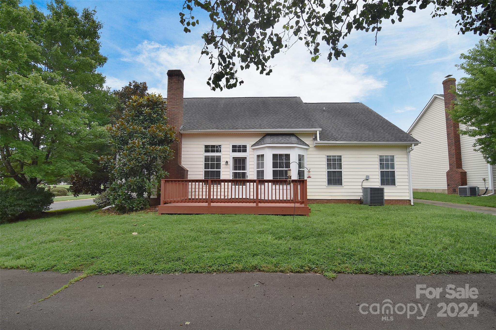 Lake Park - Residential