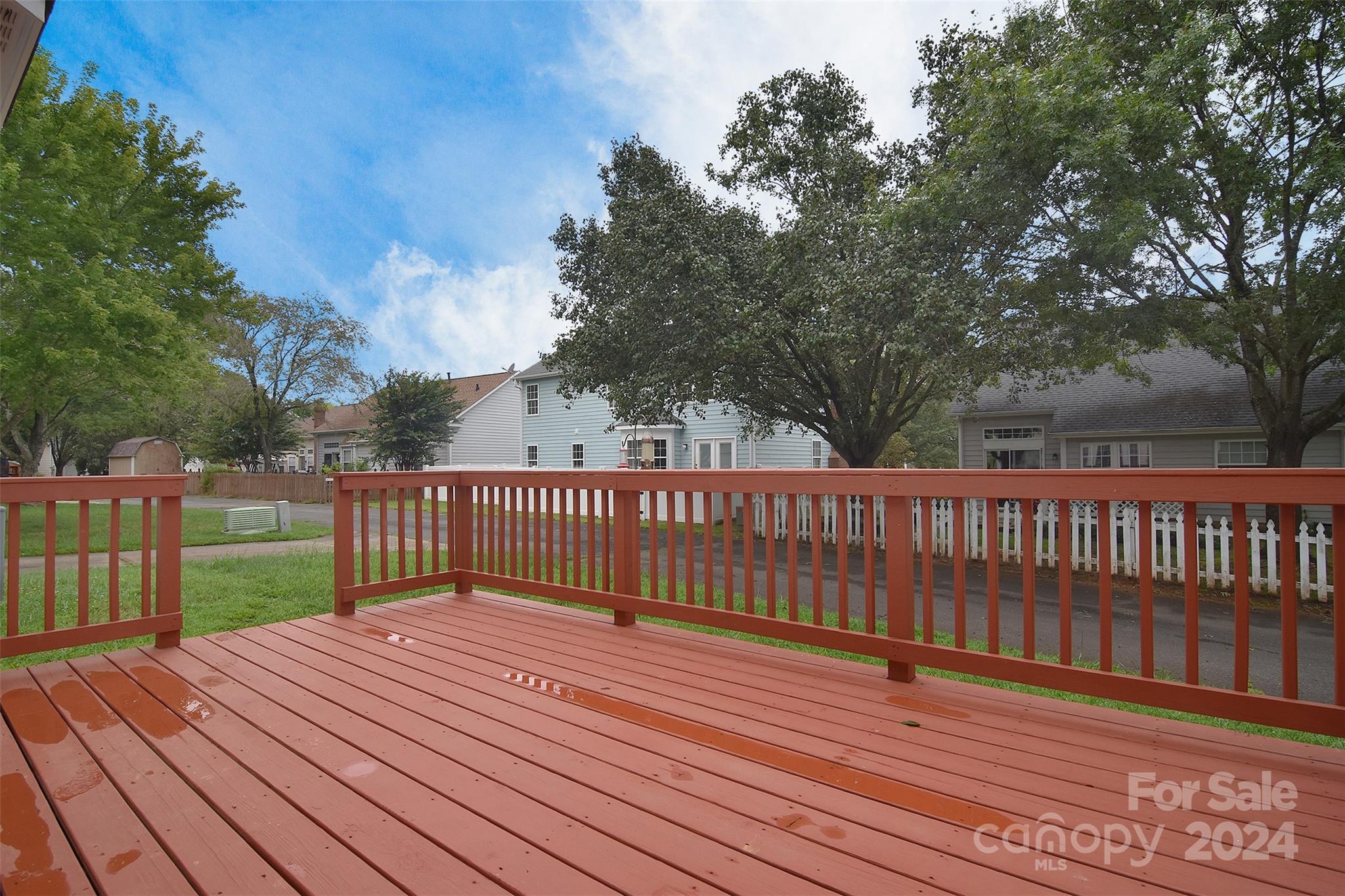 Lake Park - Residential