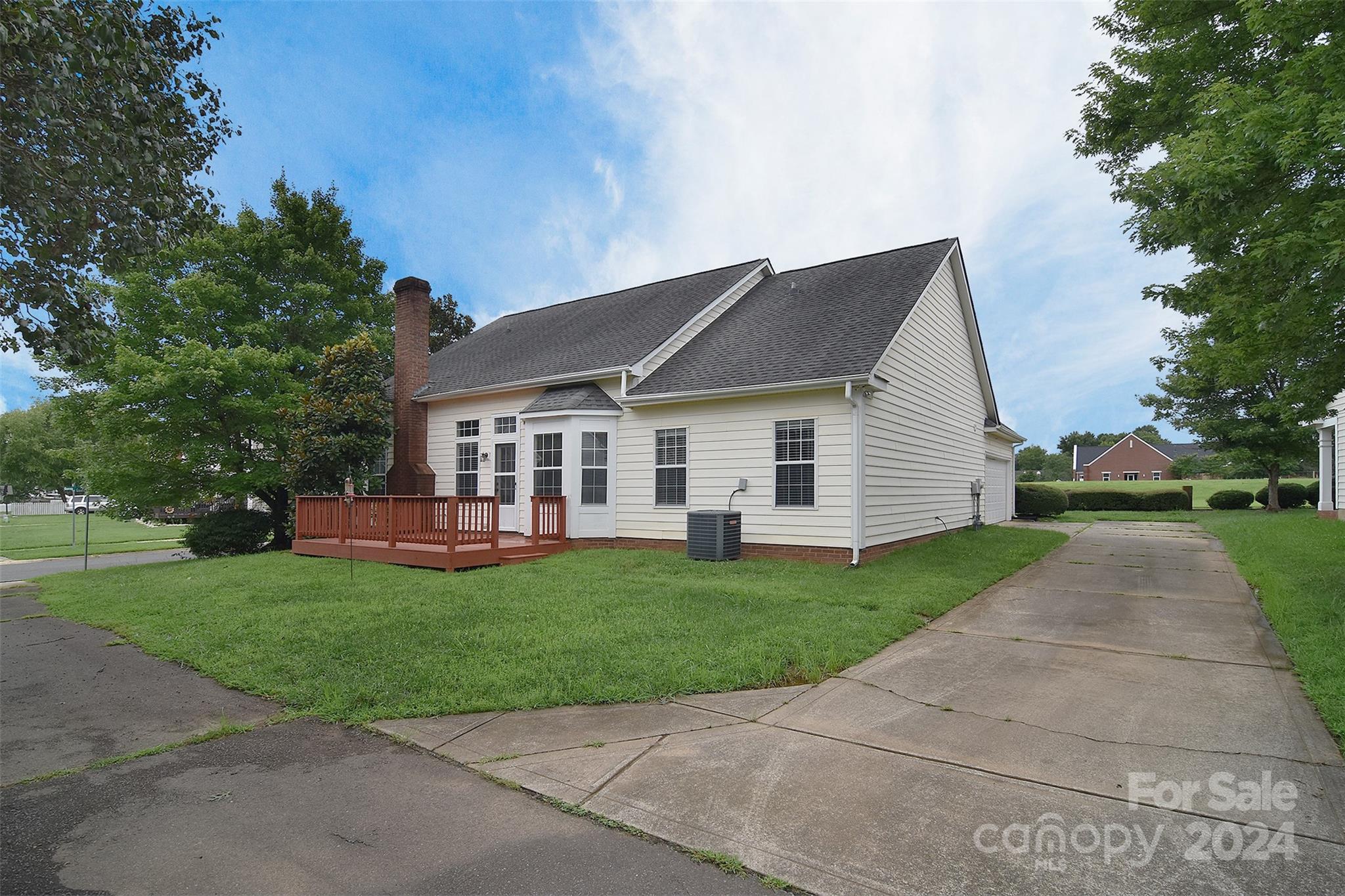 Lake Park - Residential