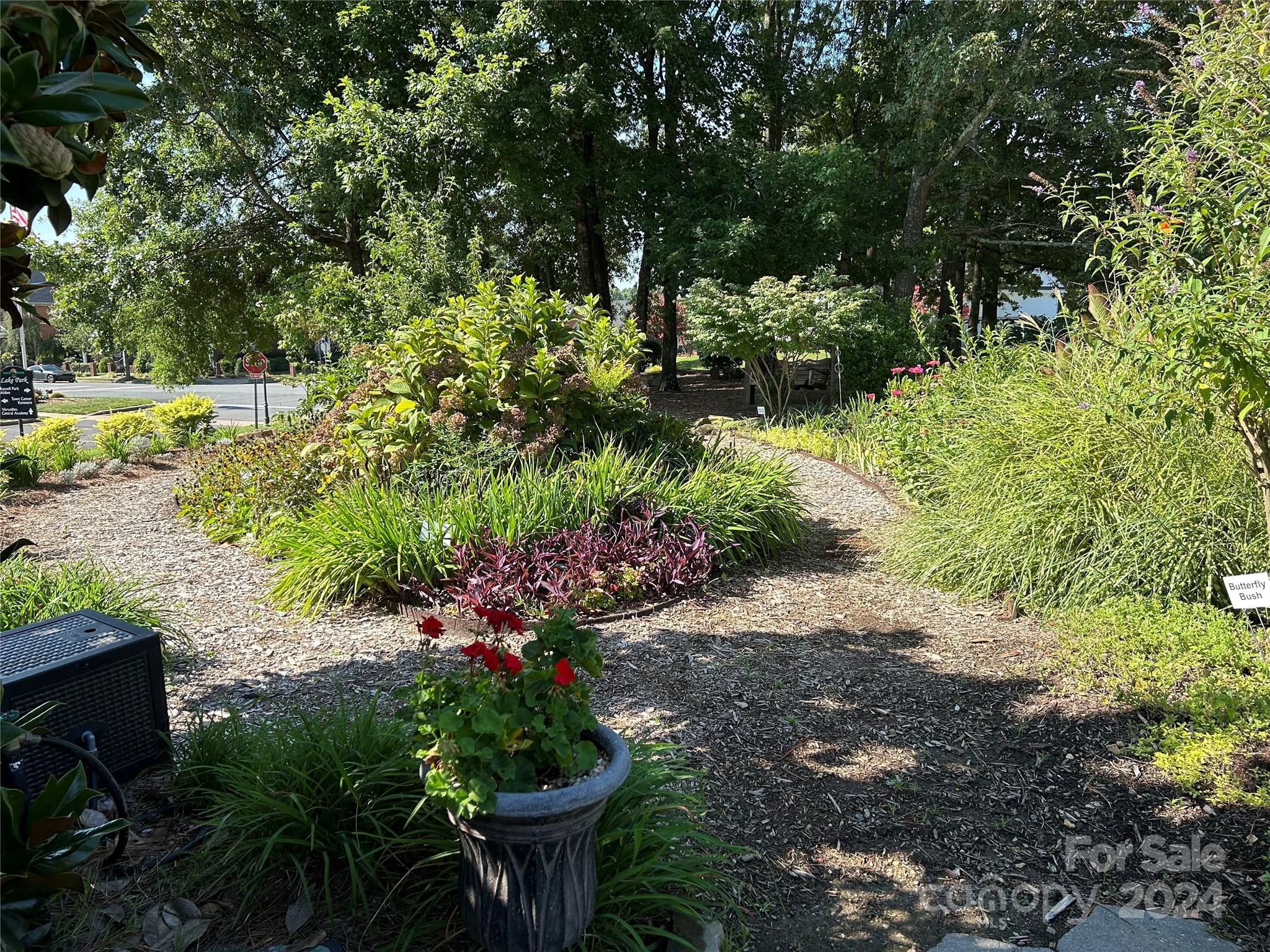 Lake Park - Residential