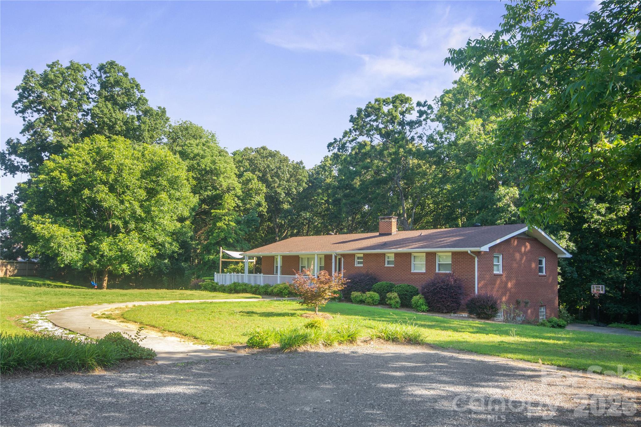 3303 Pikeview Road