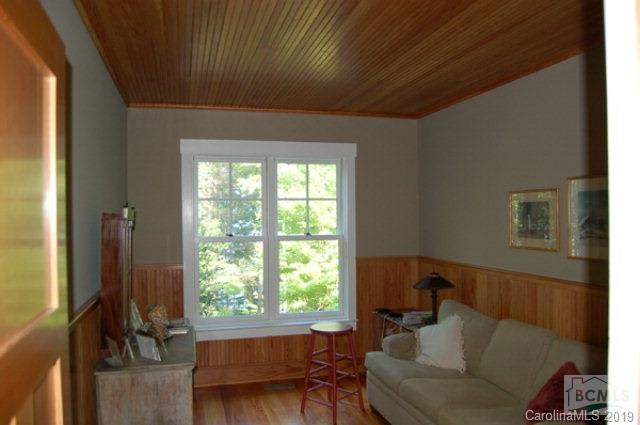 Dry Creek - Residential