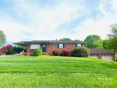 1515 Fairway Acres Road Lenoir NC 28645