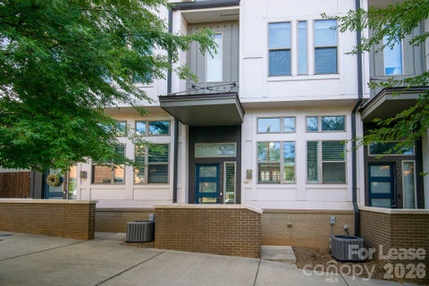 Photo of 2006 Hawkins Street, Charlotte, NC 28203 (MLS # 4432346)