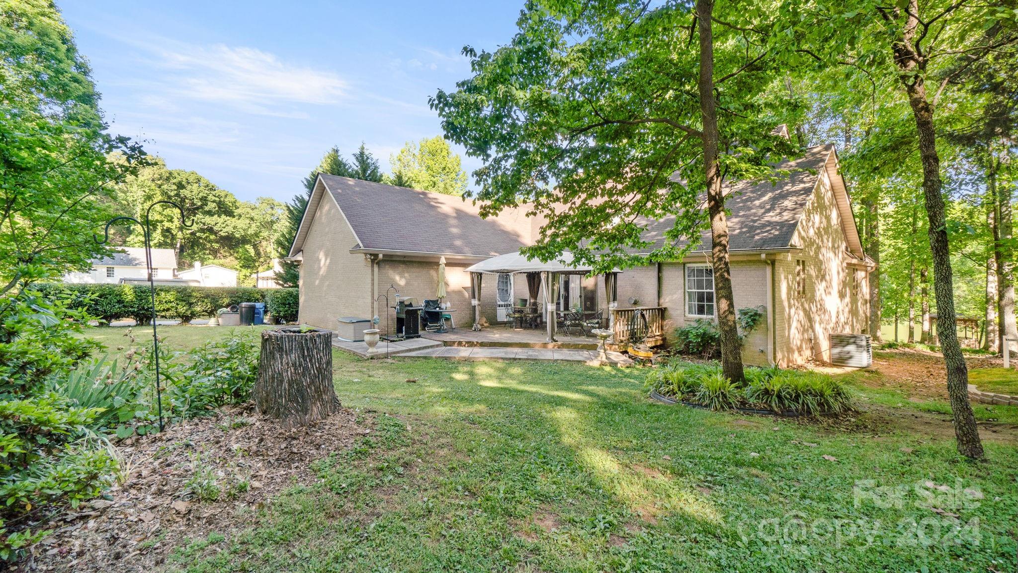 Forest Lake - Residential