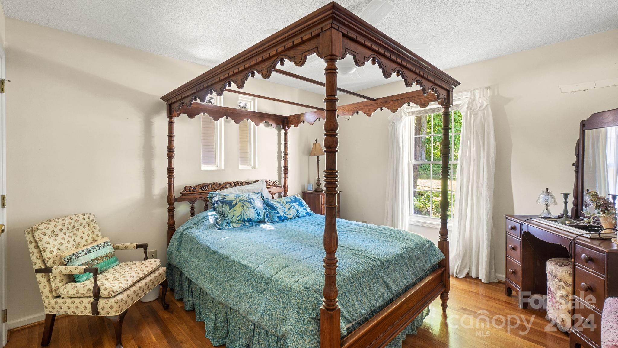 Forest Lake - Residential