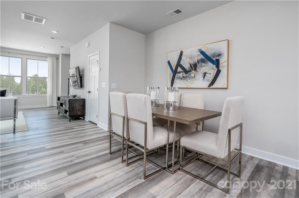 Trinity Townes - Residential