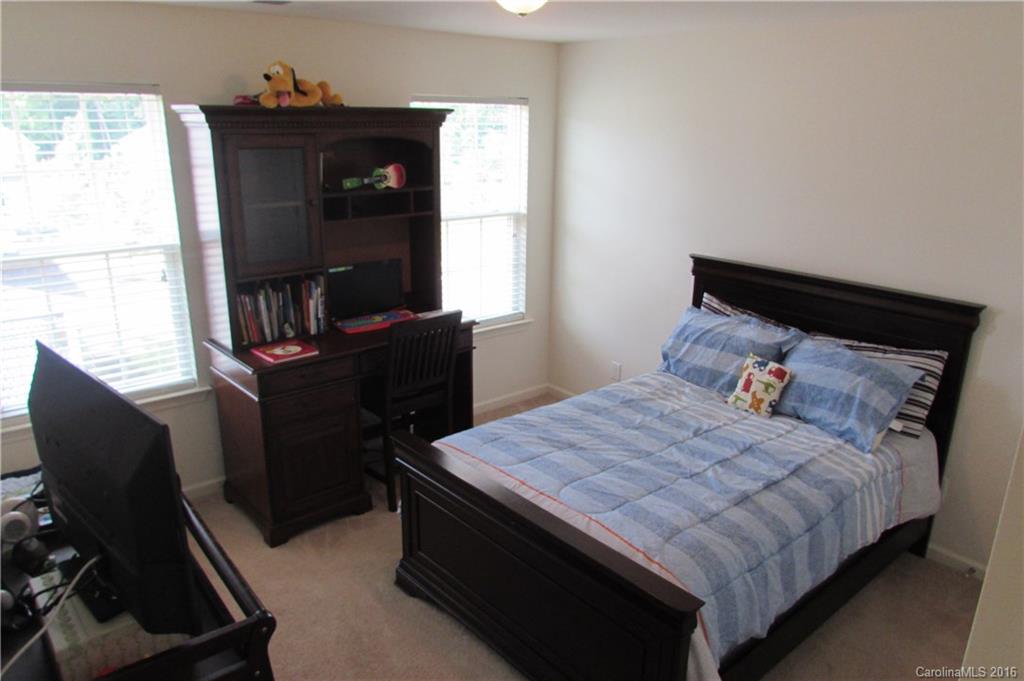 Jones Branch - Residential