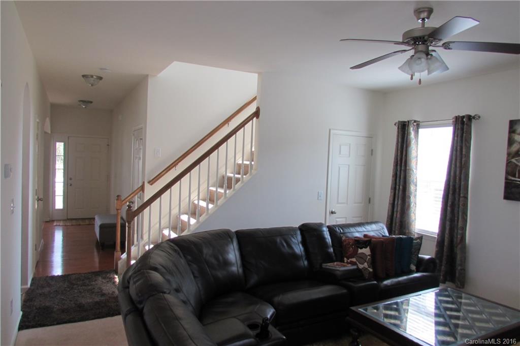 Jones Branch - Residential