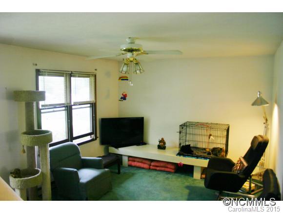 Laurel Brook - Residential