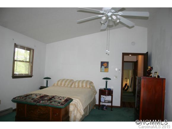 Laurel Brook - Residential