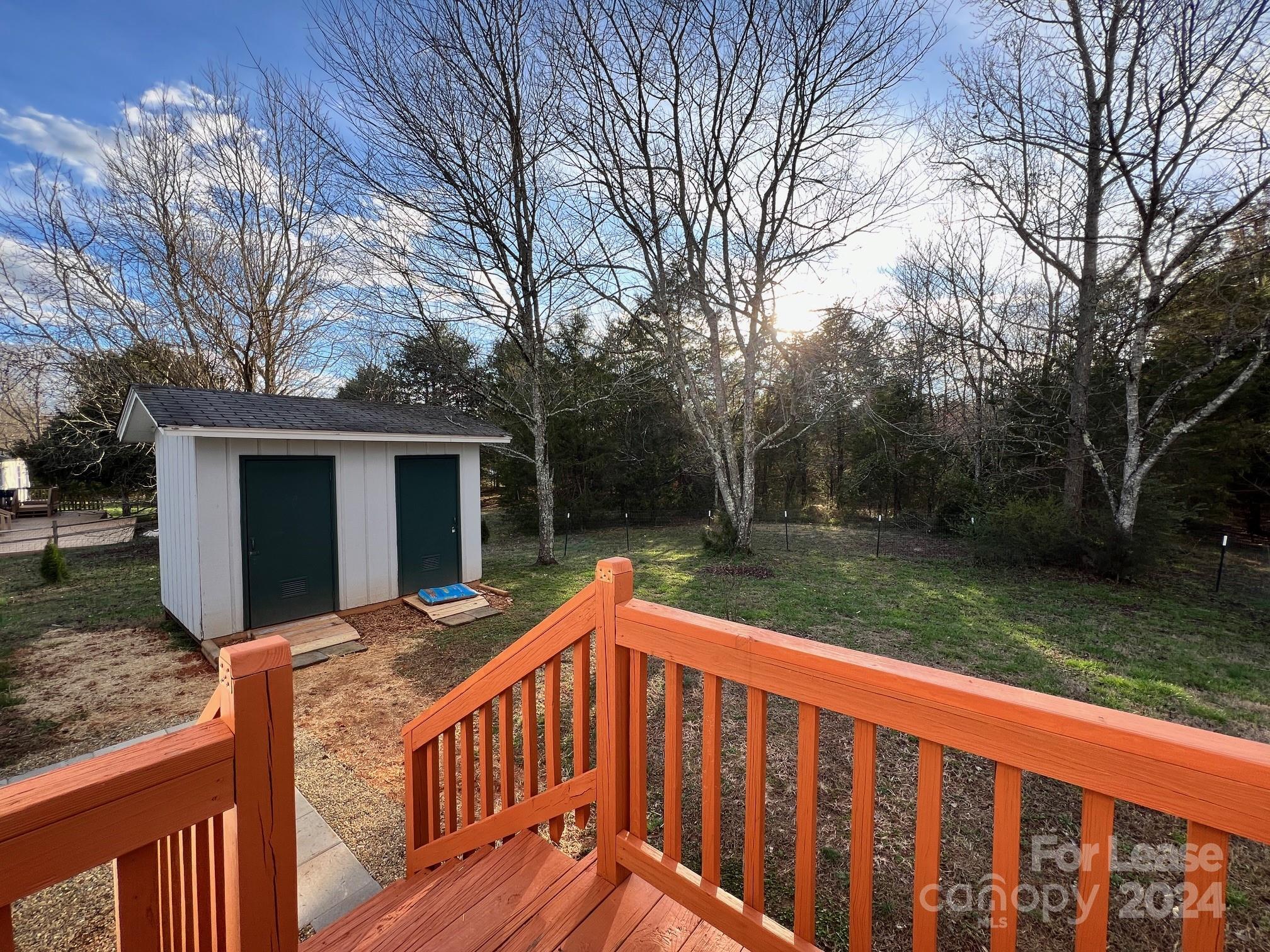 Shinnville Estates - Residential Lease