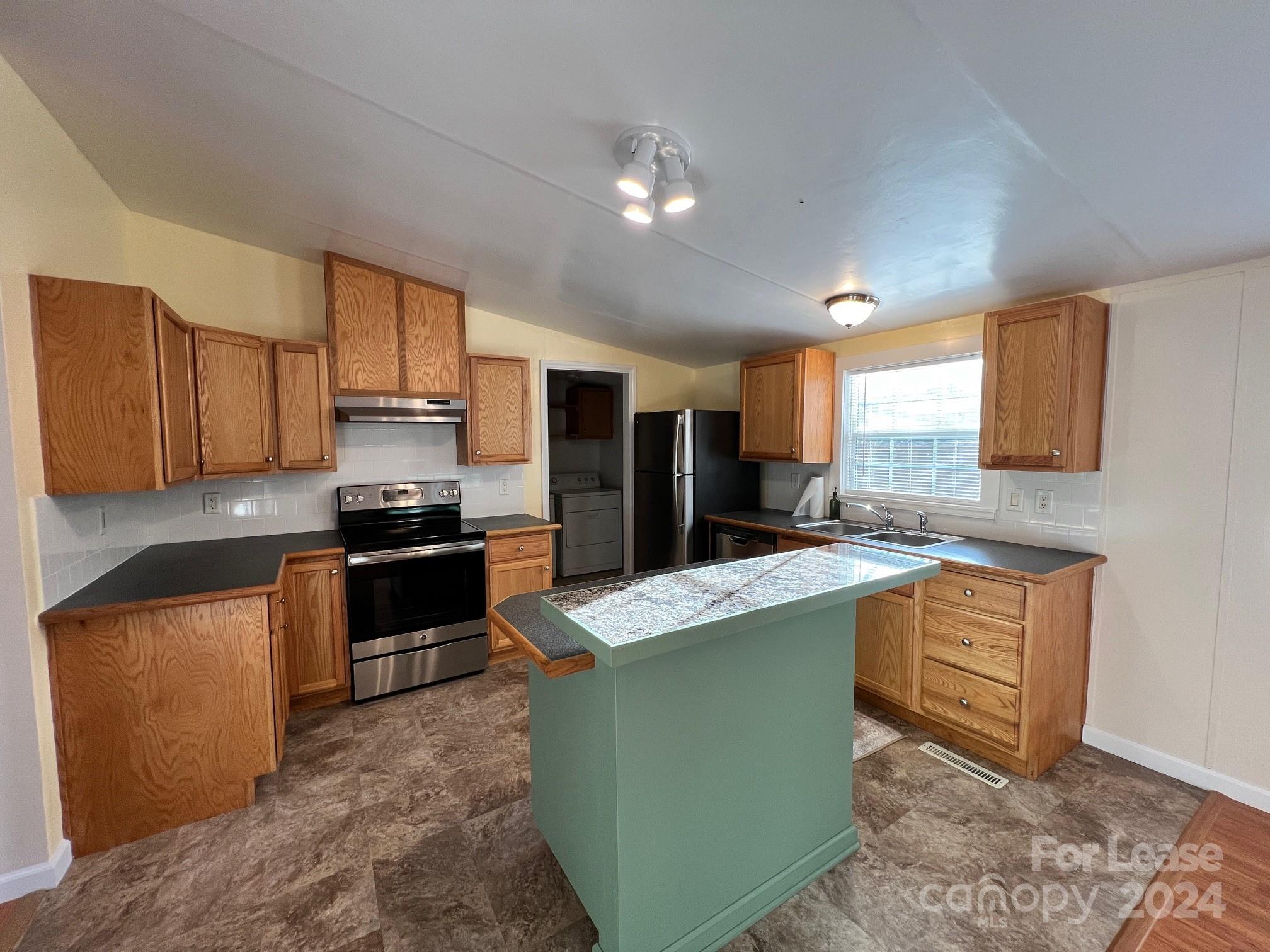 Shinnville Estates - Residential Lease