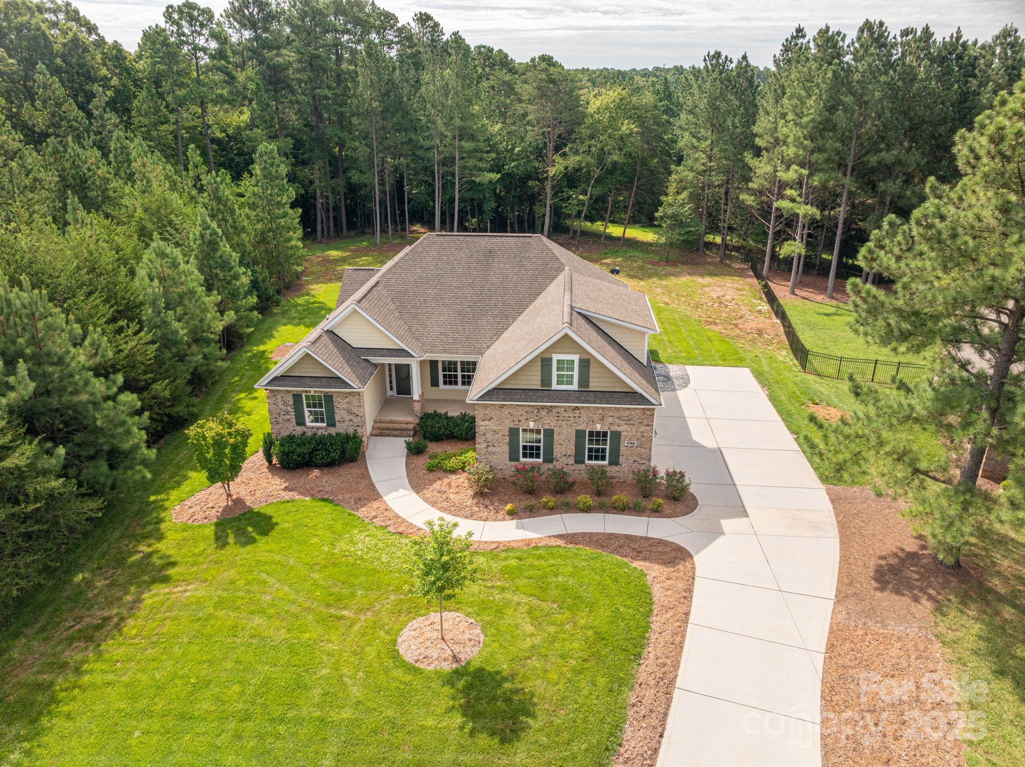 4742 Killian Crossing Drive