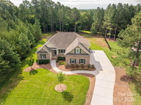 4742 Killian Crossing Drive Denver NC 28037