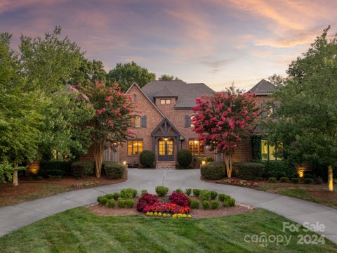 Photo for 406 Montrose Drive