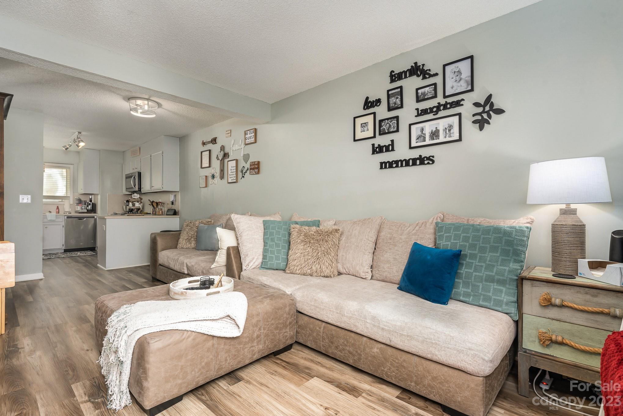 White Oak Manor - Residential