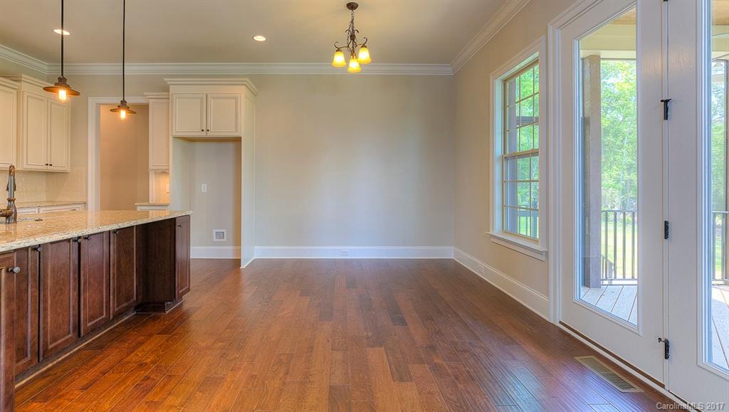 The Manors at Lake Ridge - Residential