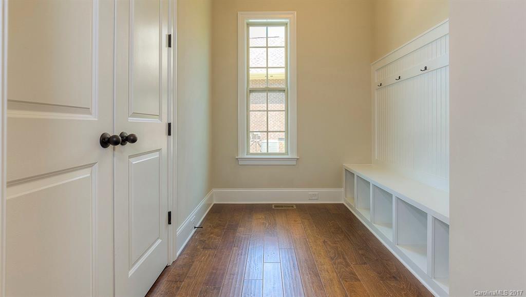 The Manors at Lake Ridge - Residential