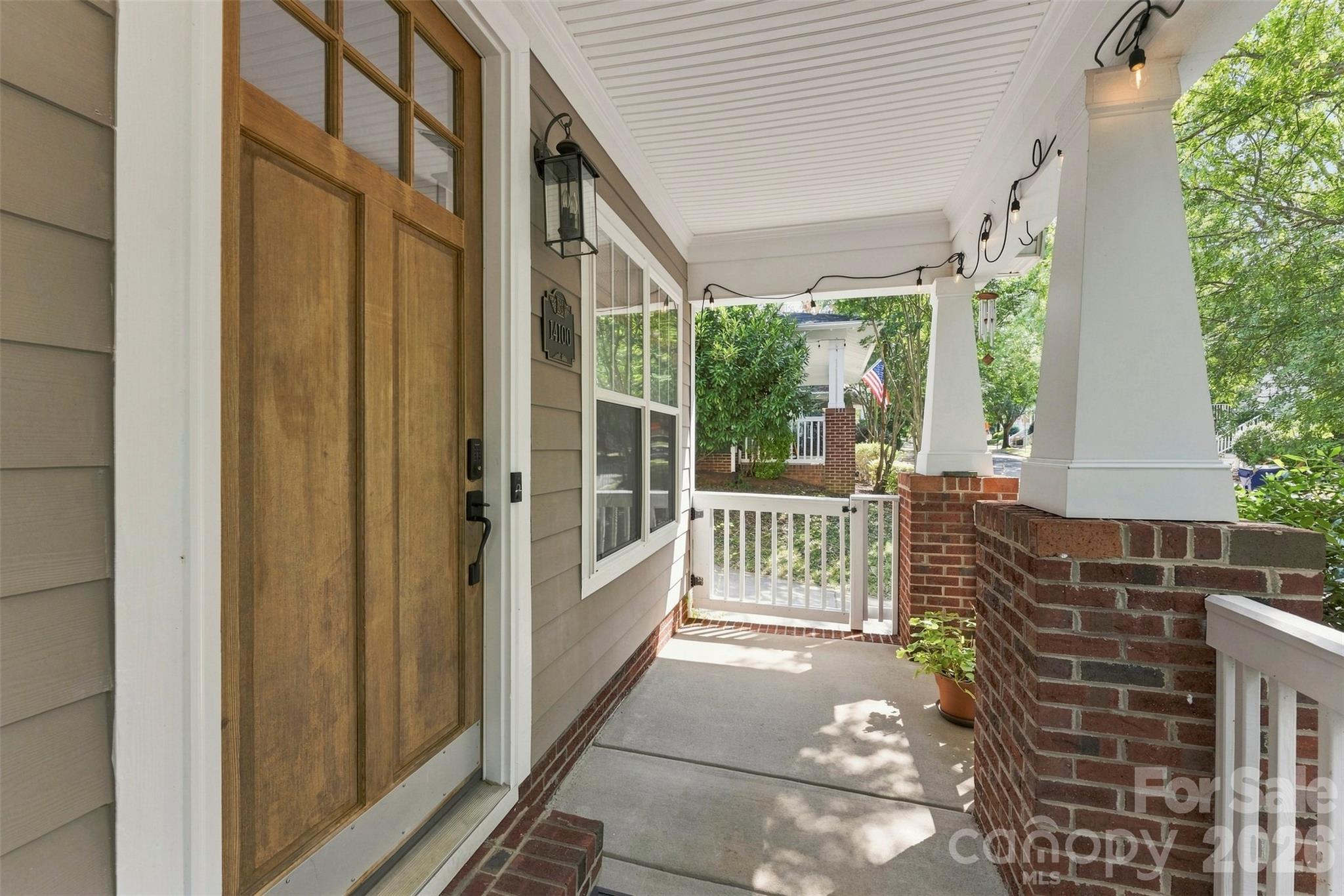 14100 Garden District Row