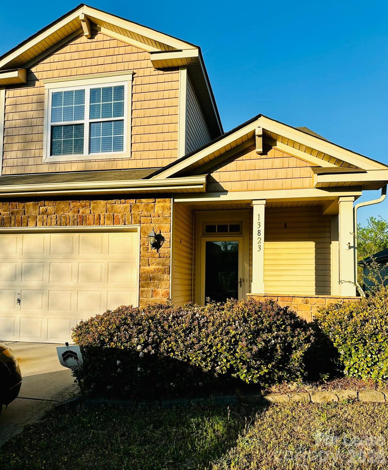 13823 Porter Creek Road