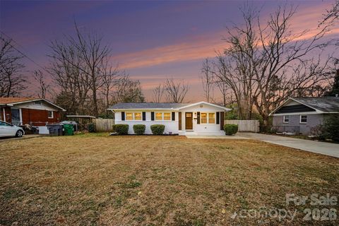 1221 Rollingwood Drive Charlotte NC 28217