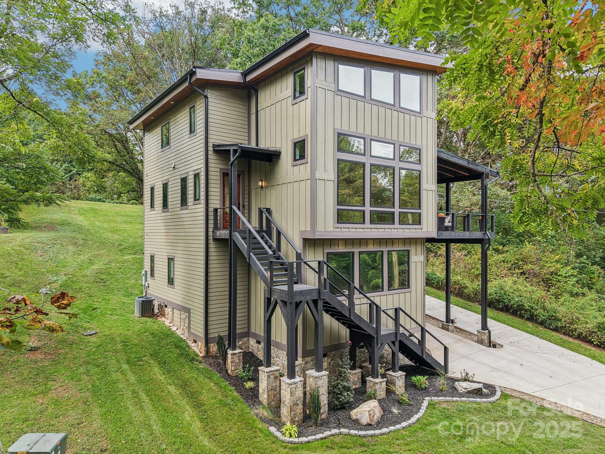 Smoky Mountain Sanctuary - Residential