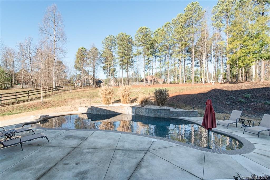 Tioga Pointe - Residential