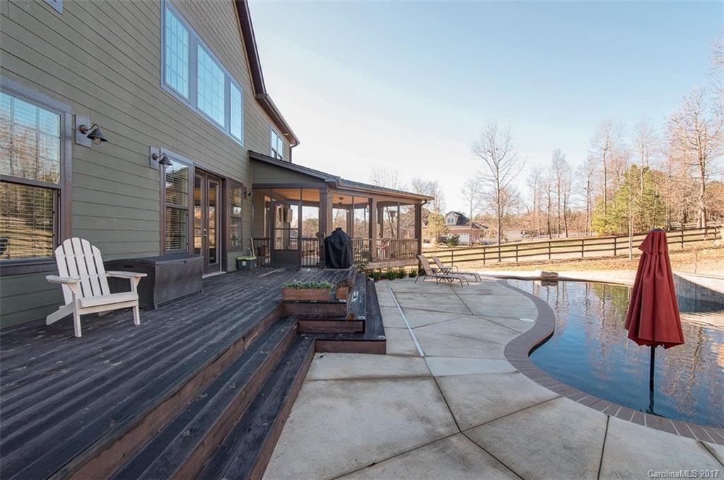 Tioga Pointe - Residential