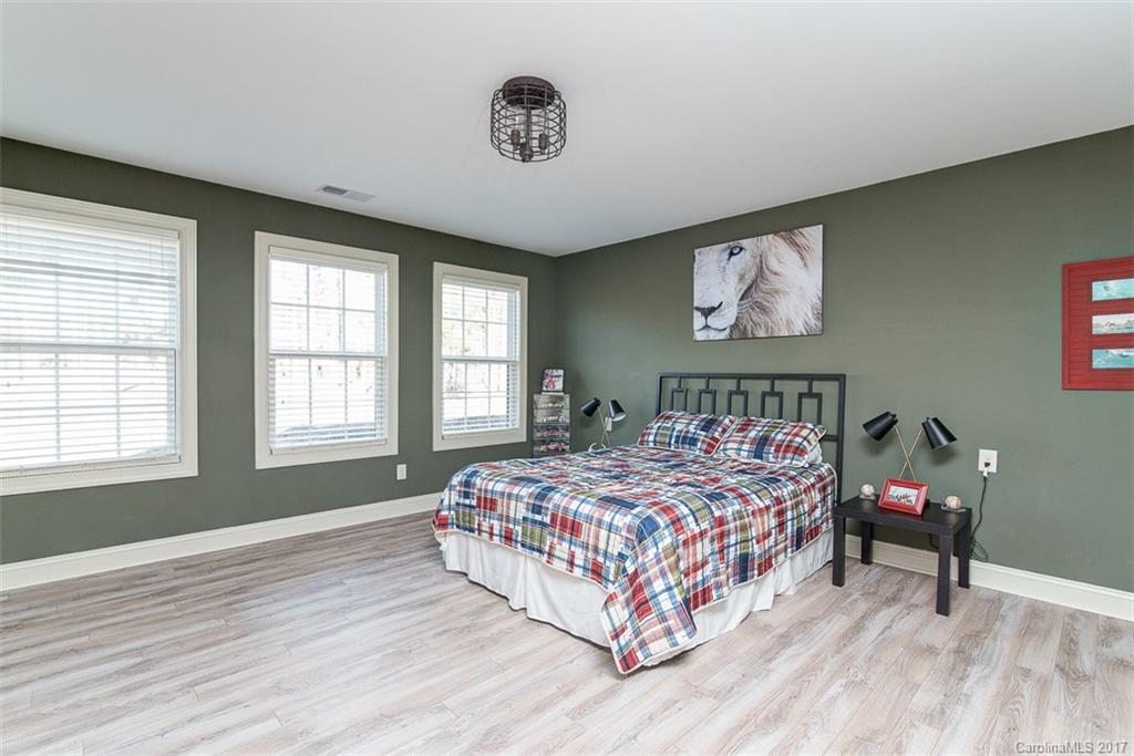 Tioga Pointe - Residential