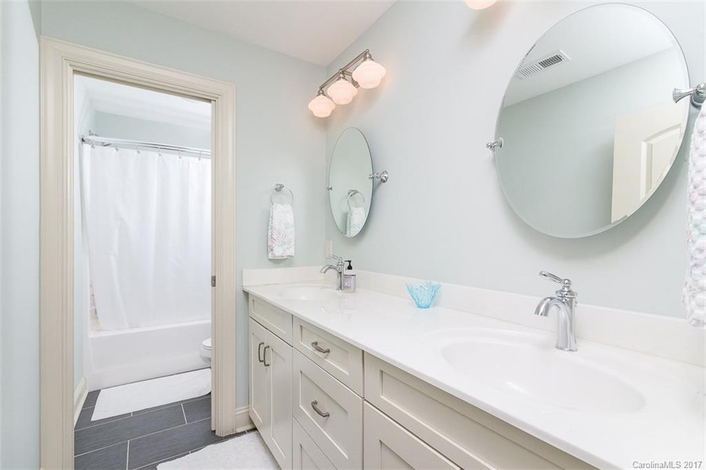 Tioga Pointe - Residential