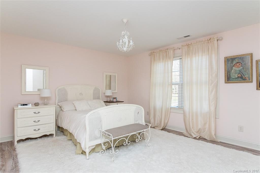 Tioga Pointe - Residential