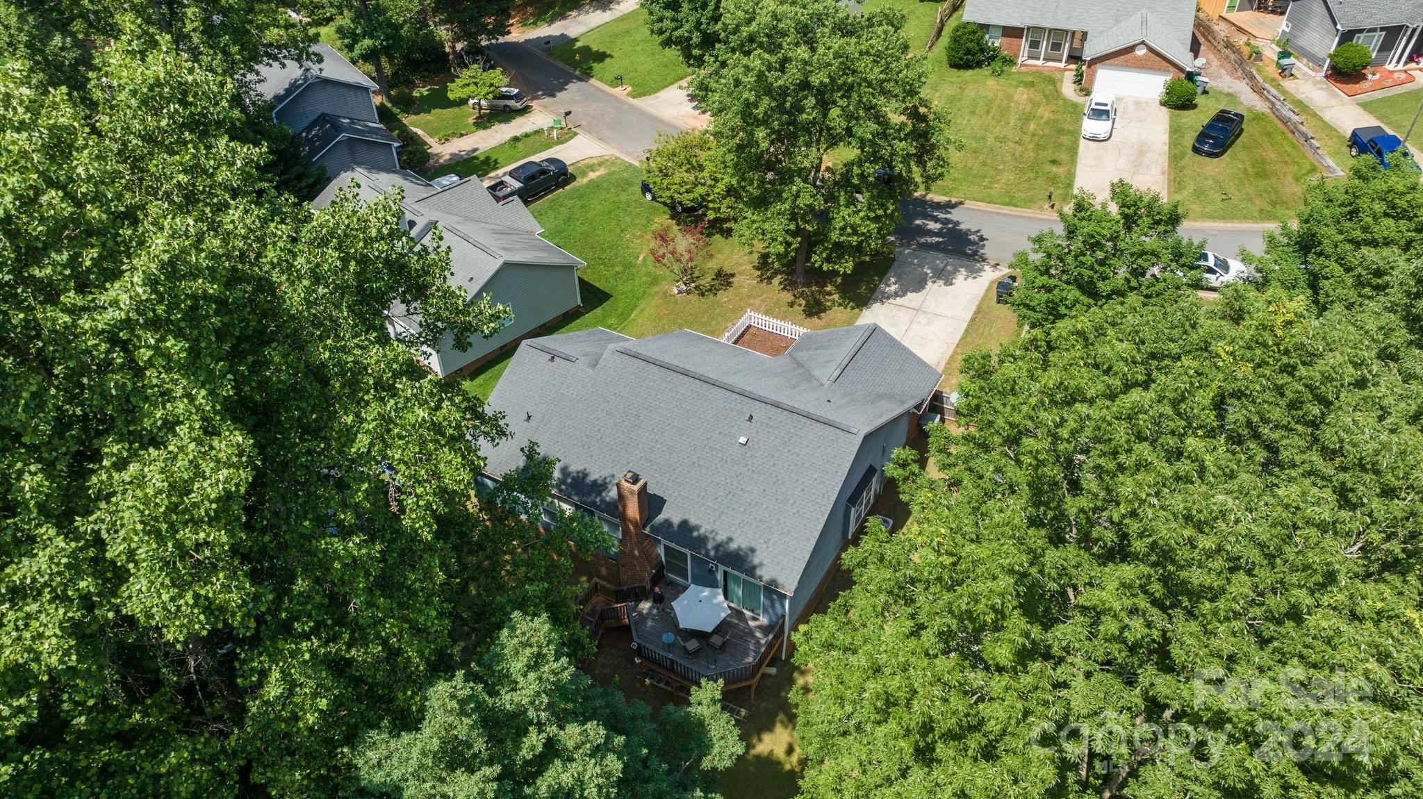 Mcalpine Woods - Residential